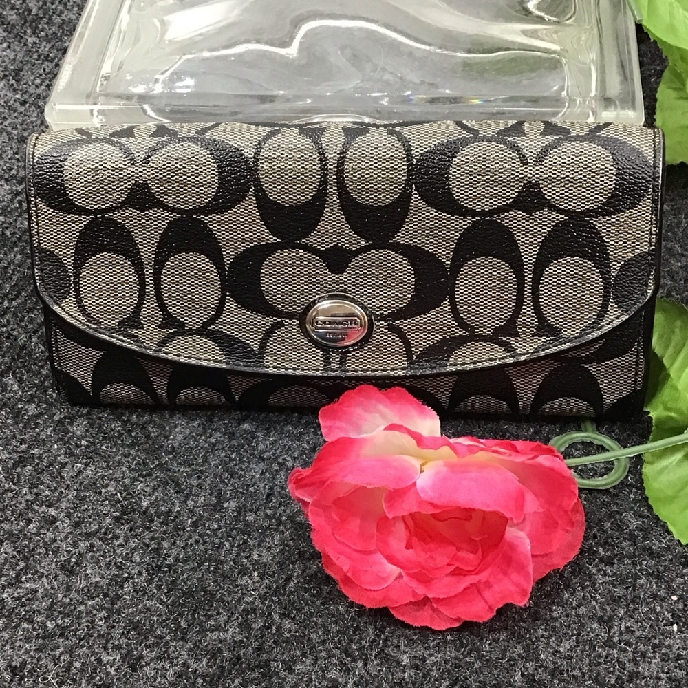 Coach Black and Taupe Signature Clutch flap wallet